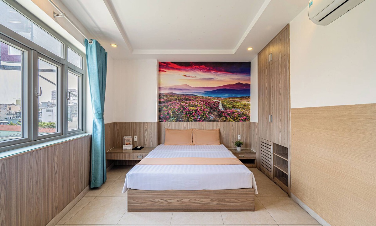 Binh Thanh Hotel | Cozrum - Love Hotel Trần Bình Trọng