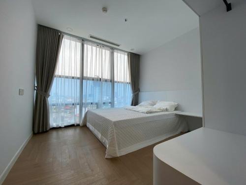 Dong Da Apartment | Cozy 90 Complex, Lang street
