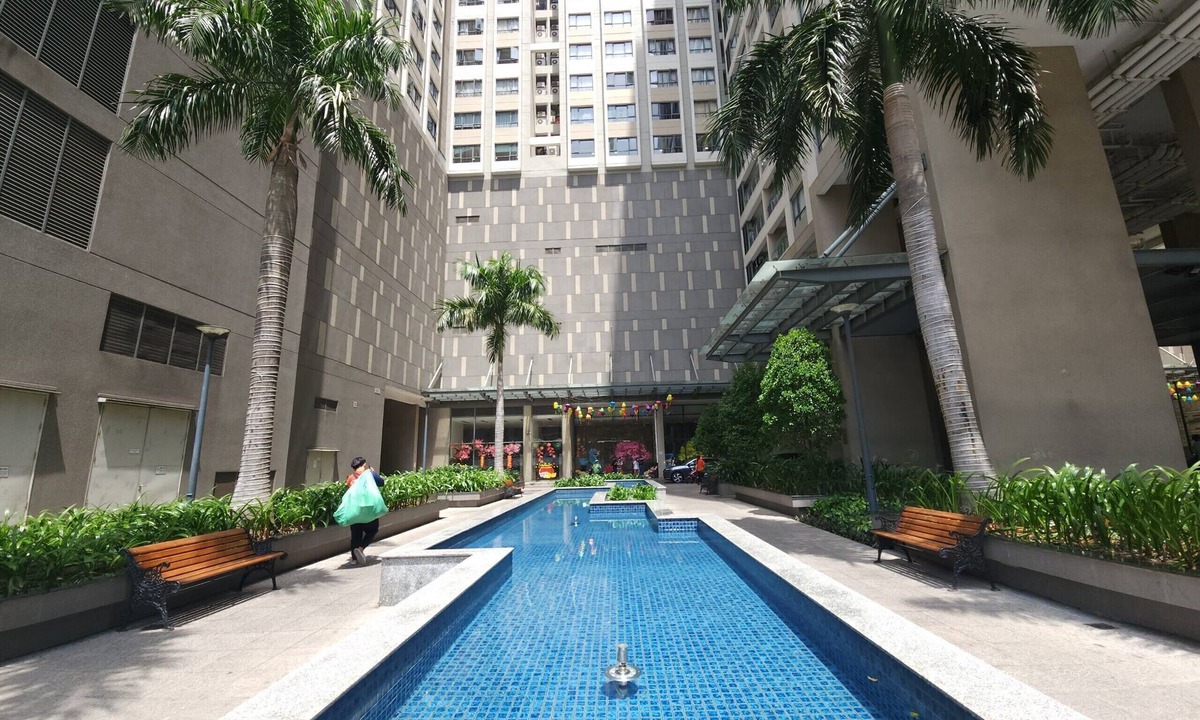 District 4 Apartment | Cozy apartment with free Infinity pool & gym, 5 min to BenThanh market