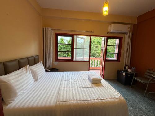 Ban Phe Hostel | Dawan innห้องพักตะวันอินน์达万宾馆