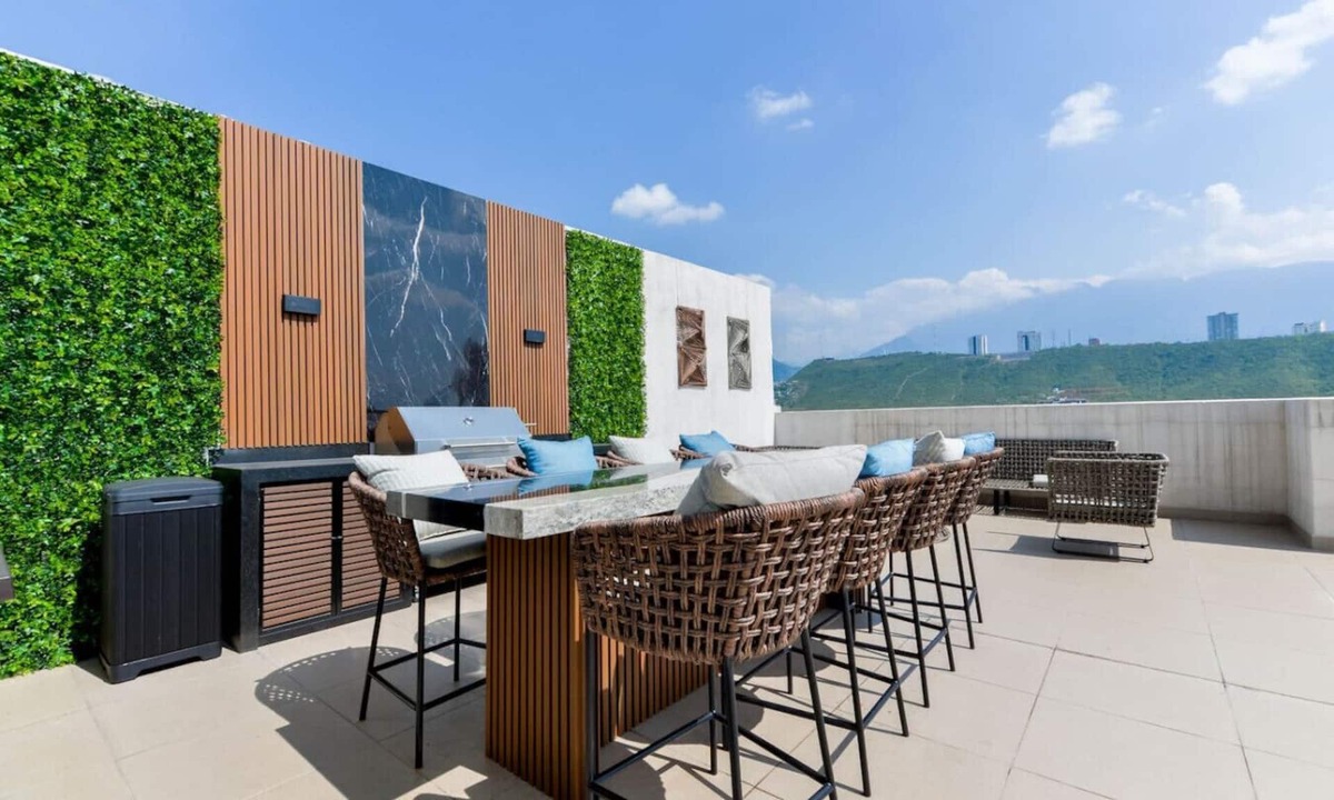 Monterrey Centro Apartment | ¡De Lujo con GYM y Alberca! 2 rec/6 personas