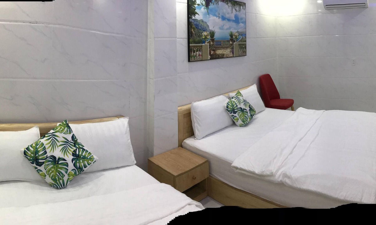 Ben Thanh Hotel | Deluxe private 2 beds 1 bath 4 guests in Hotel you and me