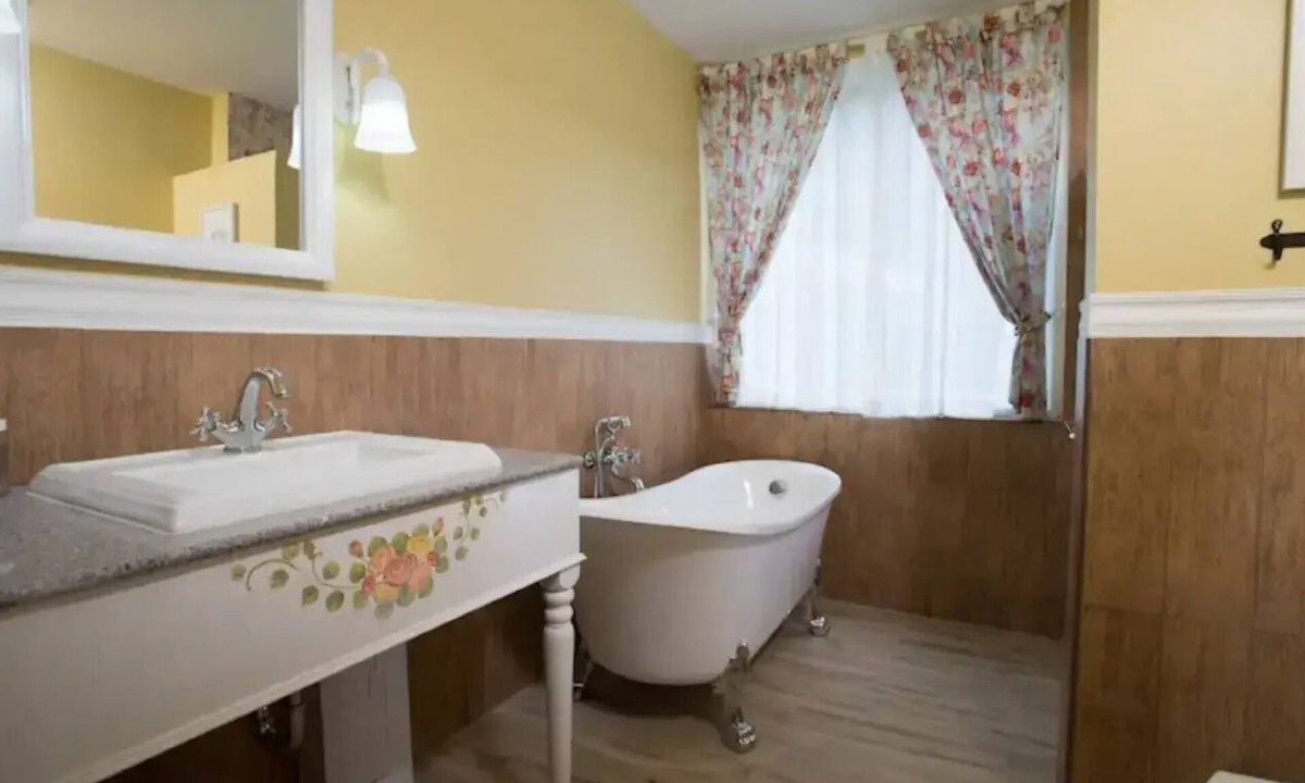 Hang Dong Hotel | Deluxe Suite
