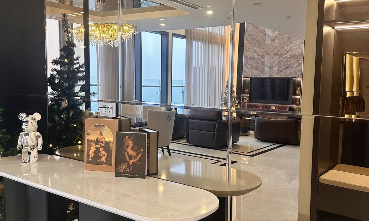 Thanh Tri Apartment | Diamond Penthouse Duplex HaNoi - Three Bedroom apartment