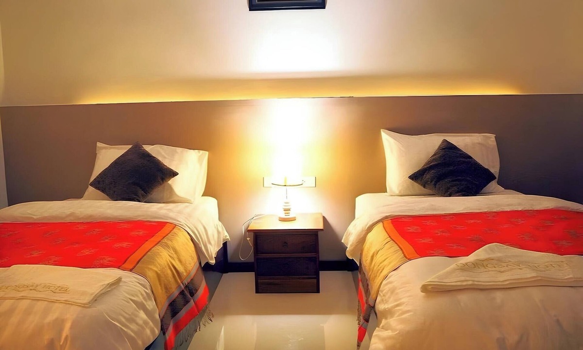 Thakhek Hotel | Dongsay Hotel Thakhek