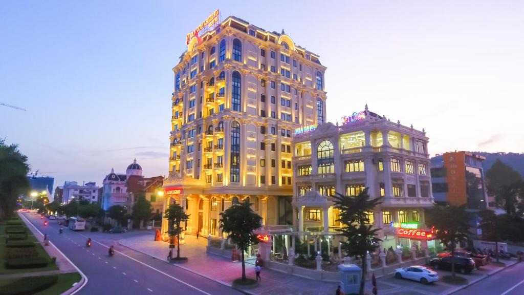 Bai Chay Hotel | Dragon Legend Hotel