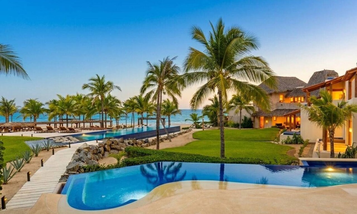 Zihuatanejo Villa | El lujo de una estancia sin fricción Playa Blancac