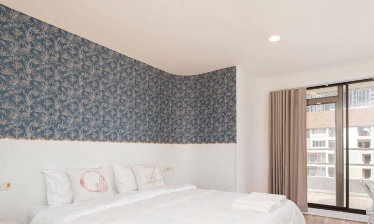 Ploenchit Apartment | Elegant King BR Apt& Bathtub, BTS Central BKK BTB8