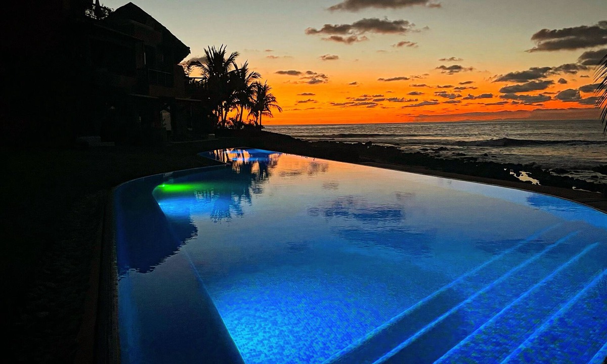 Troncones Condo | Exclusive Manzanillo Bay Residencias 1-bdrm, seaside condo in charming Troncones