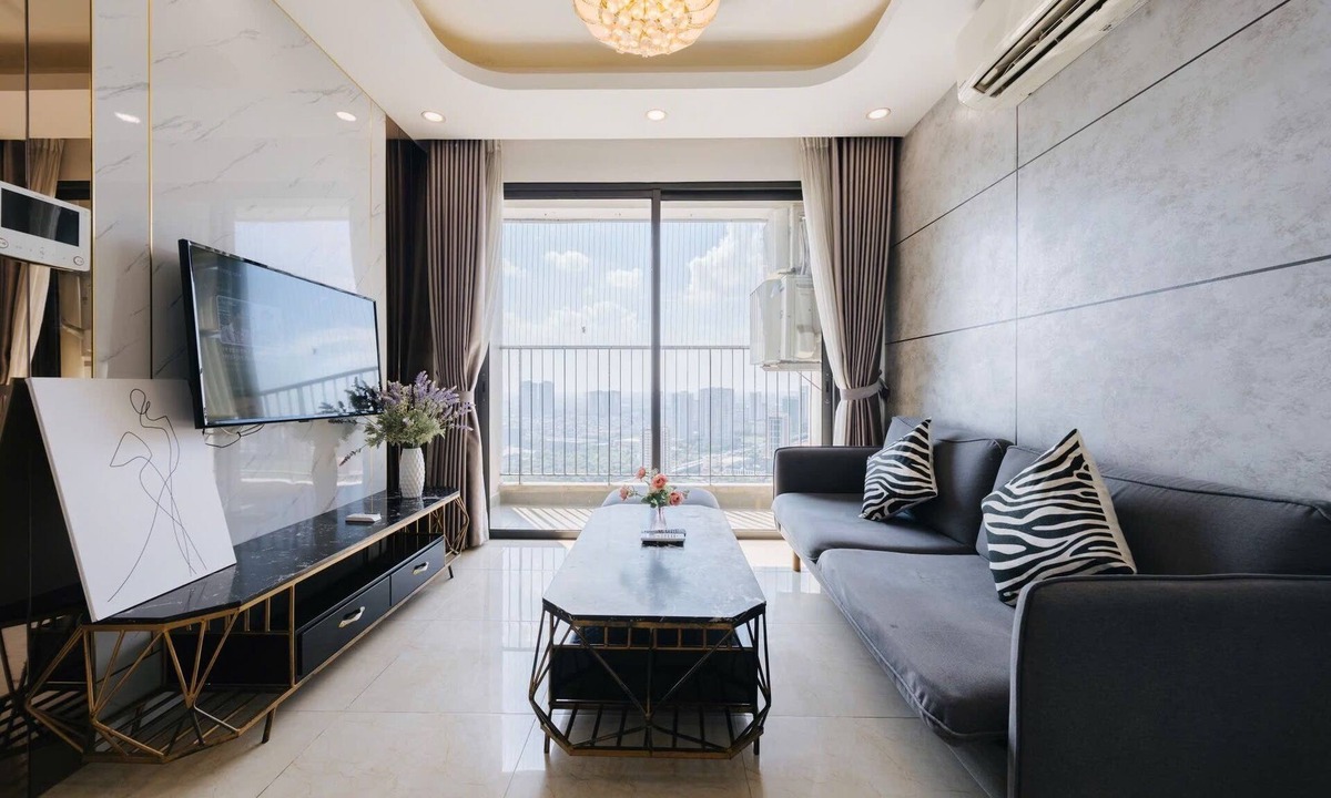 Trung Hoa Nhan Chinh Apartment | Executive 2BR Apartment | Vinhomes D’Capitale, Tran Duy Hung