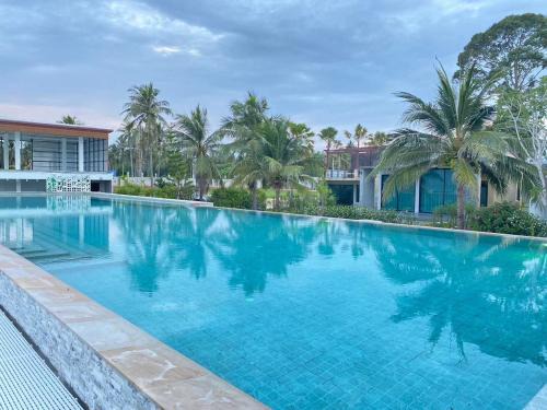 Tha Chana Hotel | F&F Poolvilla Beach Tha Chana