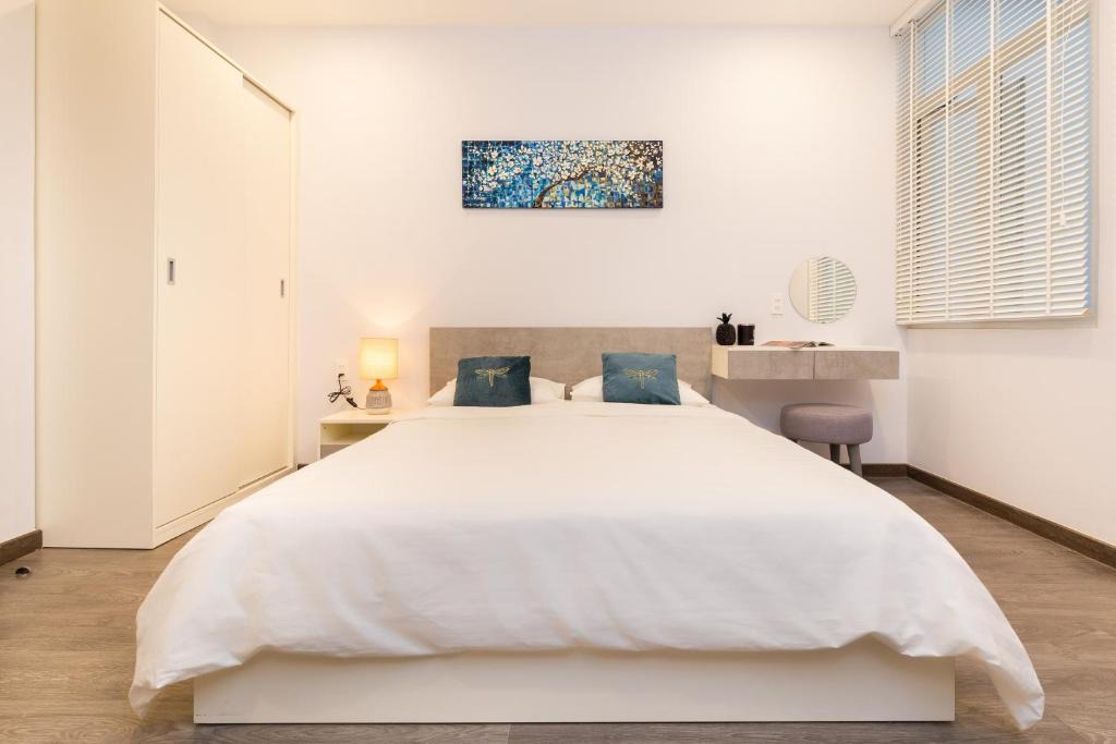 Phu Nhuan Apartment | F-Hotel & Apartment