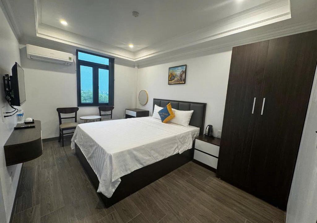 Soc Son Hotel | FAMILY TRANSIT HOTEL AiRPORT