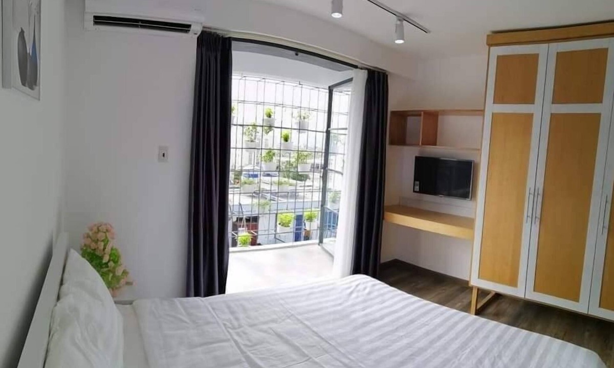 Tran Phu Beach Apartment | Florence Apartment