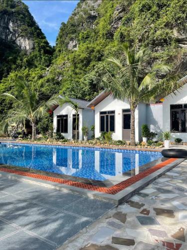 Hoa Lu Resort | Foresta Ninh Binh Homestay