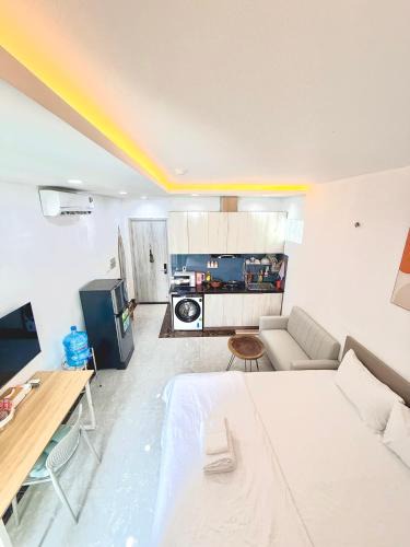 Hang Xanh Apartment | Fox Living Nguyen Huu Canh