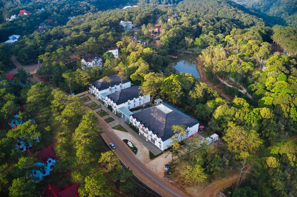 Kon Plong Hotel | Golden Sun Hotel - Mangden