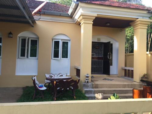 Downtown Krabi Villa | Good Villa by Saran