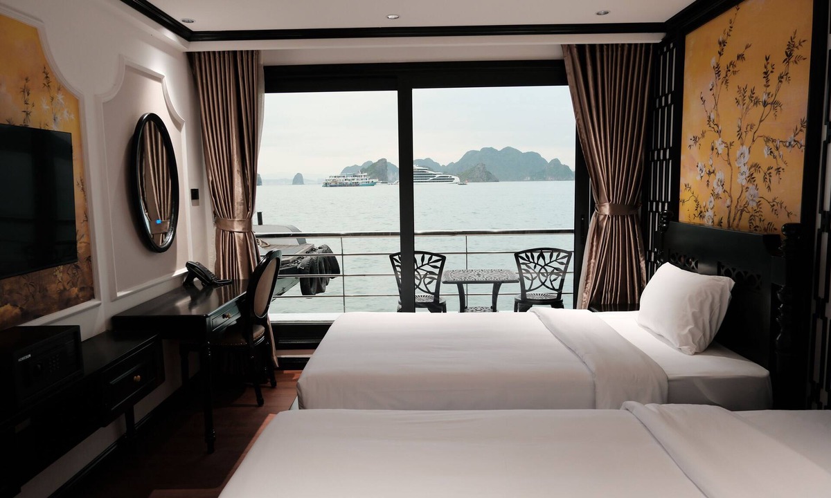 Ha Long Boat Rental | Halora Nova Cruise
