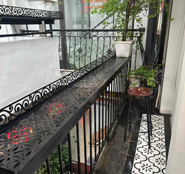 Hang Buom Hotel | Hanoi Golden Hotel