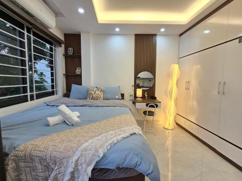 Nhat Tan Apartment | Hanoi Nhat Chieu VivuHome