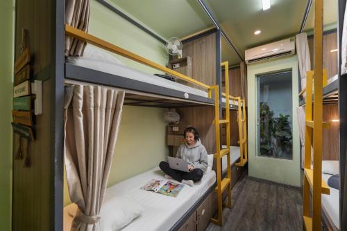 Hang Buom Hostel | Hanoi Quarter Life Hostel