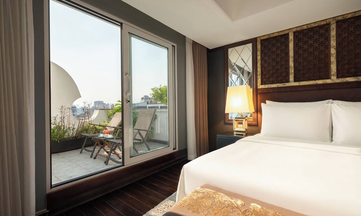 Hang Trong Hotel | Hanoi Solis Hotel