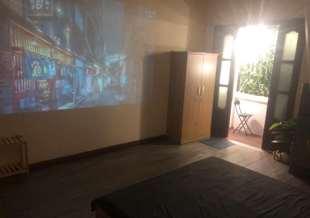 Hang Trong Apartment | Heart of Old Quarter with projector, near church