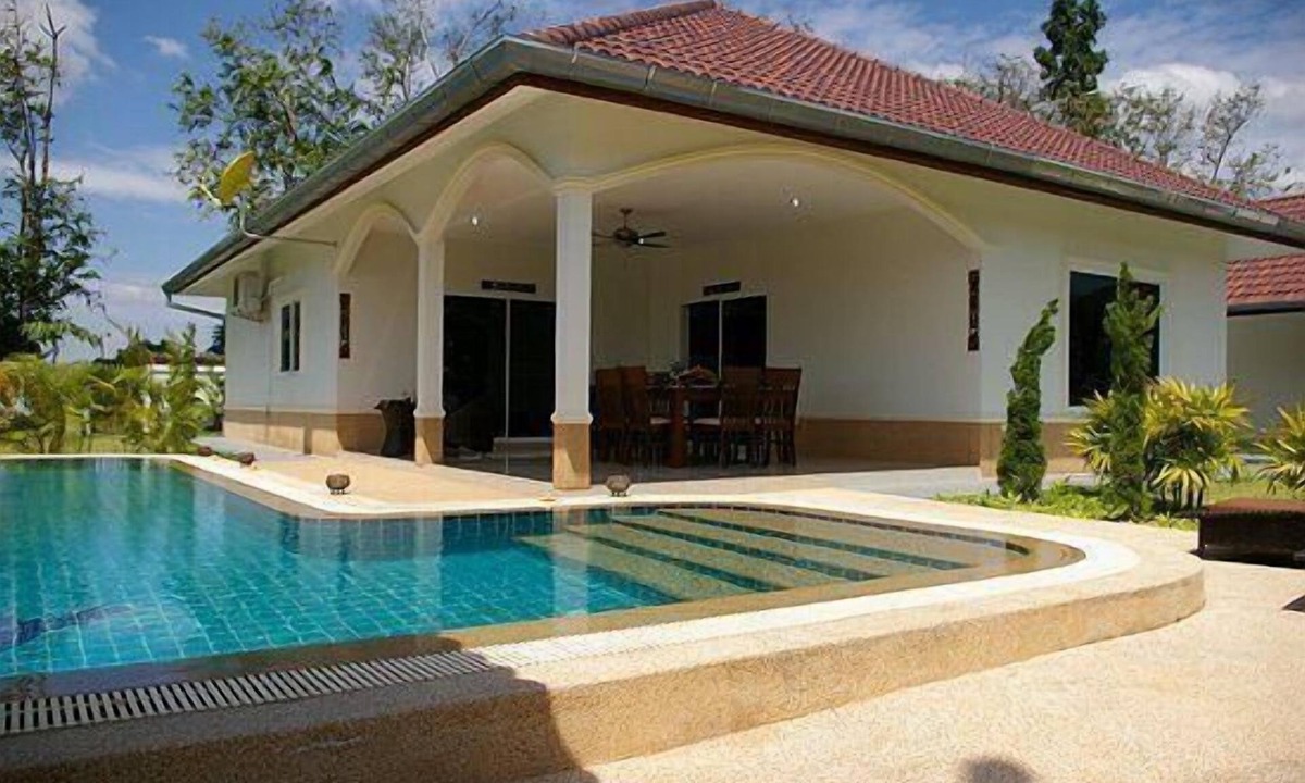 Rayong House | Holiday home with private pool