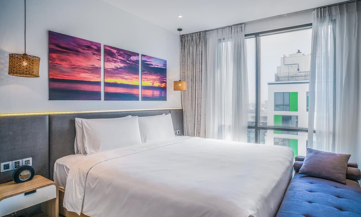 Tan Binh Hotel | Holiday Inn & Suites Saigon Airport by IHG