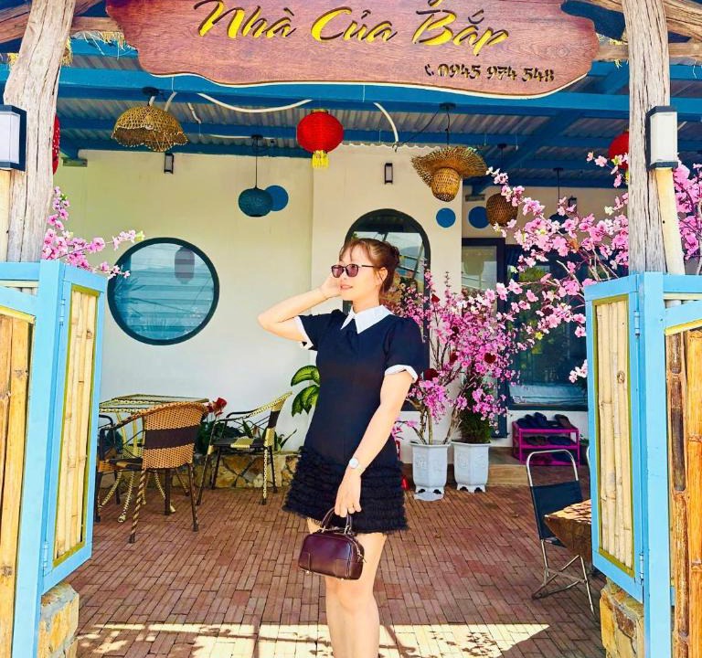 Vinh Hy Hotel | Homestay Nhà Của Bắp