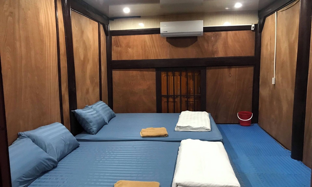 Cat Hai House | Homestay yên tĩnh với khuân viên xanh, chỉ mất 5 phút đi bộ là tới bãi biển.