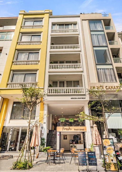 Ngu Hanh Son Apartment | Horizon Hotel & Apartment - At Walking street near the beach