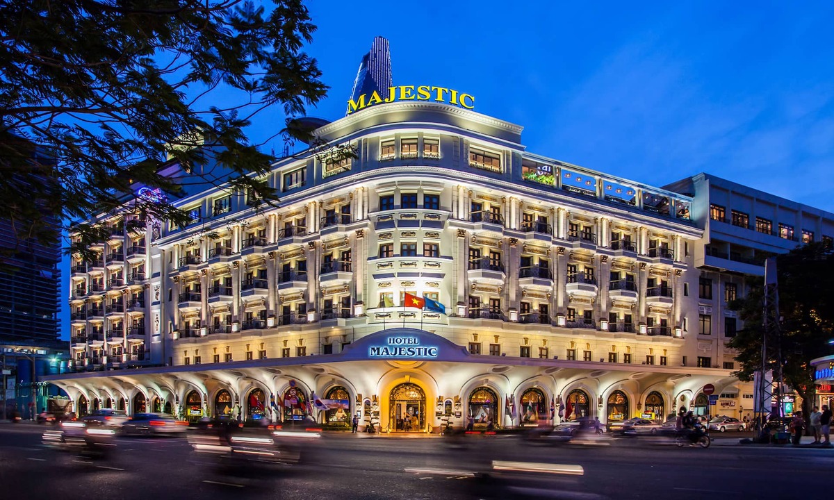 Bach Dang Riverside Hotel | Hotel Majestic Saigon
