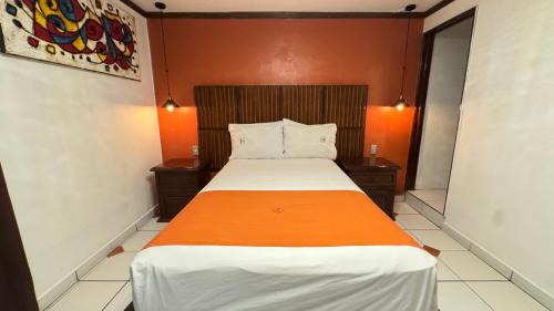 Ciudad Guzman Hotel | HOTEL ZAPOTLAN