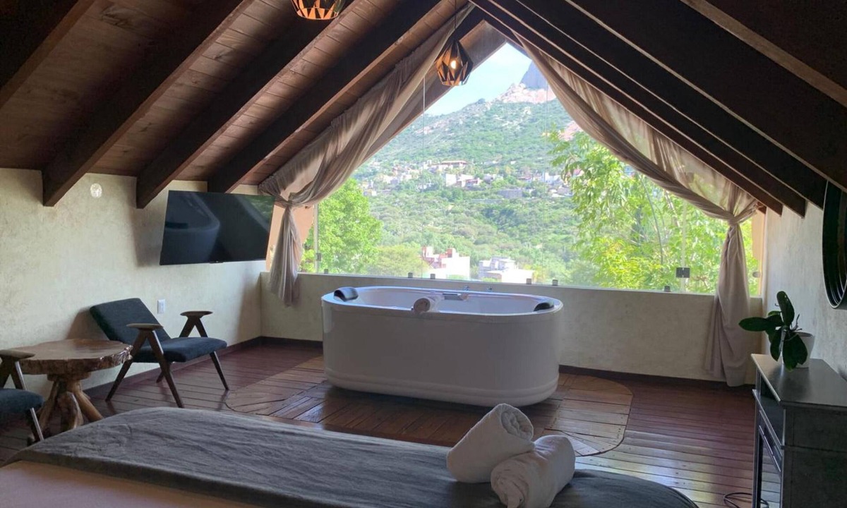 Bernal Hotel | Hotel Zidada and Chalets
