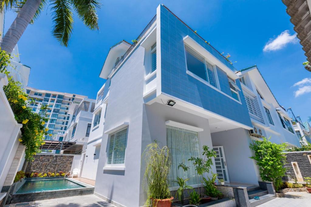 Vung Tau Villa | Huong Giang Seaside Villa, Vung Tau