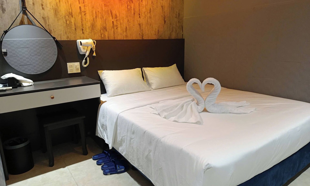 Di An Hotel | Japan Luna Hotel Binh Duong -BAYLUXURY