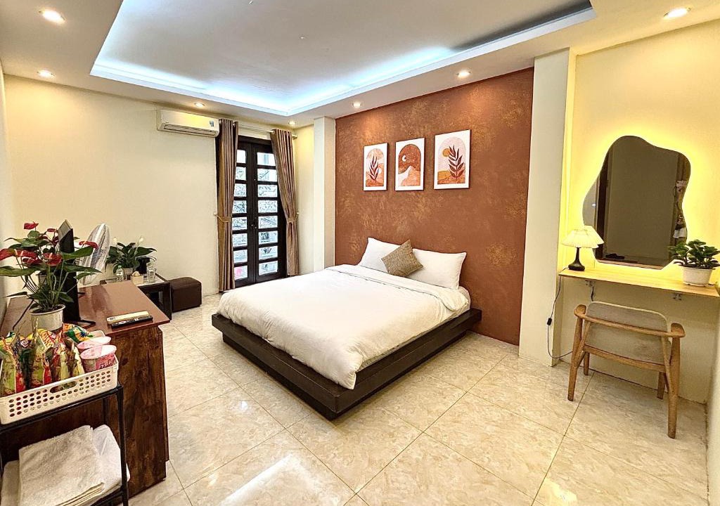 Tay Ho Hotel | KAN Home