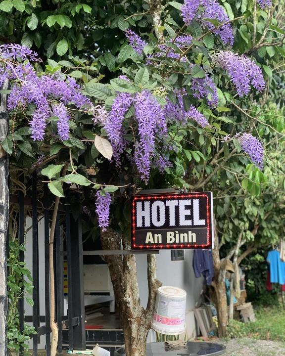 Long Thanh Hotel | Khách Sạn An Bình