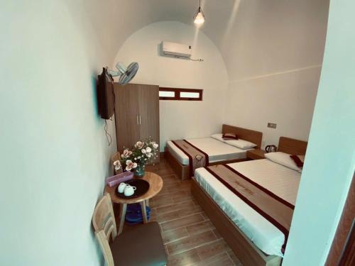 Duong Minh Chau Hotel | Khách Sạn Hoa Giấy