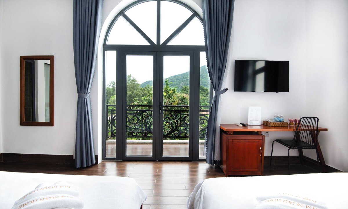 Con Son Hotel | Kim Ngan 2 Hotel