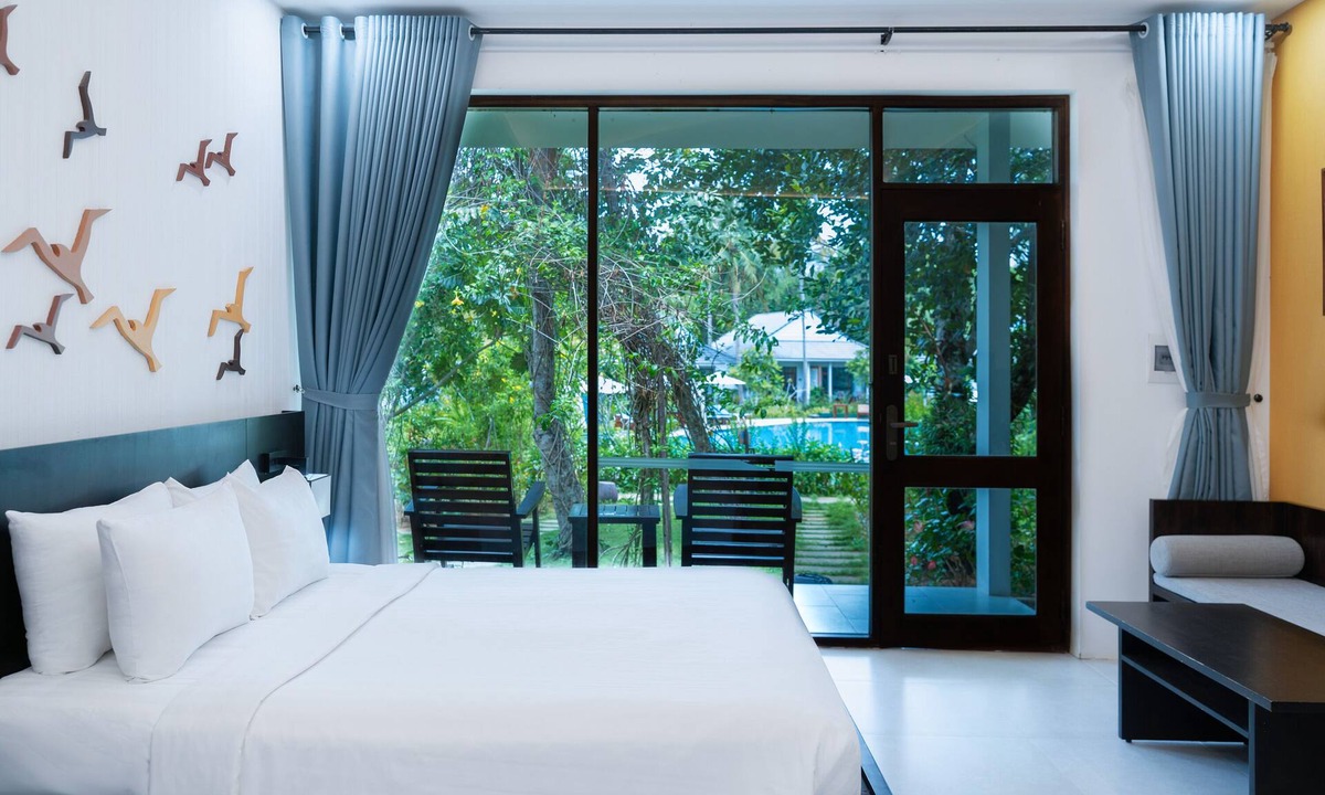 Ong Lang Hotel | Kingo Retreat Resort