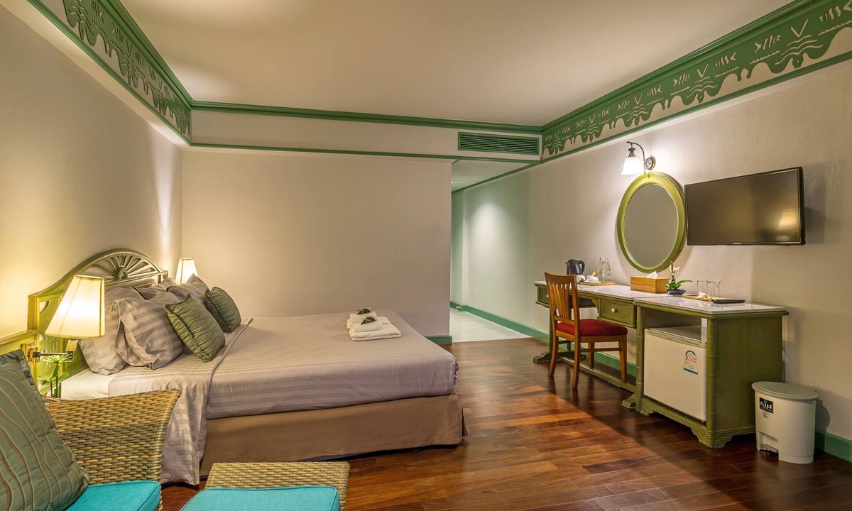 Pak Nam Resort | Krabi Maritime Resort