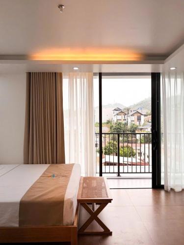 Cat Hai Hotel | La Mer Cat Ba Boutique Hotel
