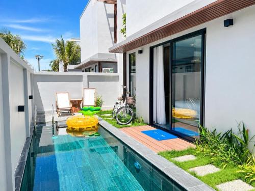 Vinh Thanh Villa | Lagom Villa Phú Quốc 2BR Private Pool near Beach