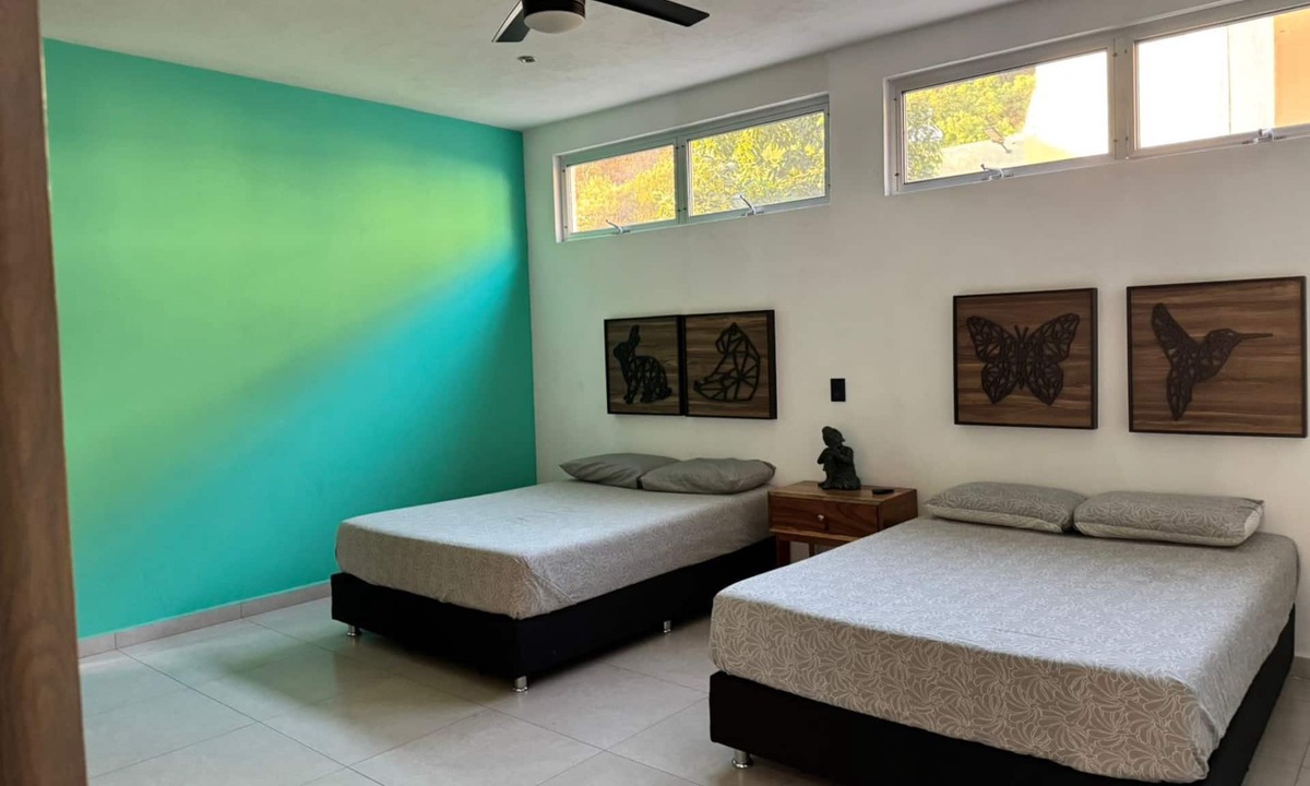 Chantepec Apartment | Lake view apartment ideal for home office