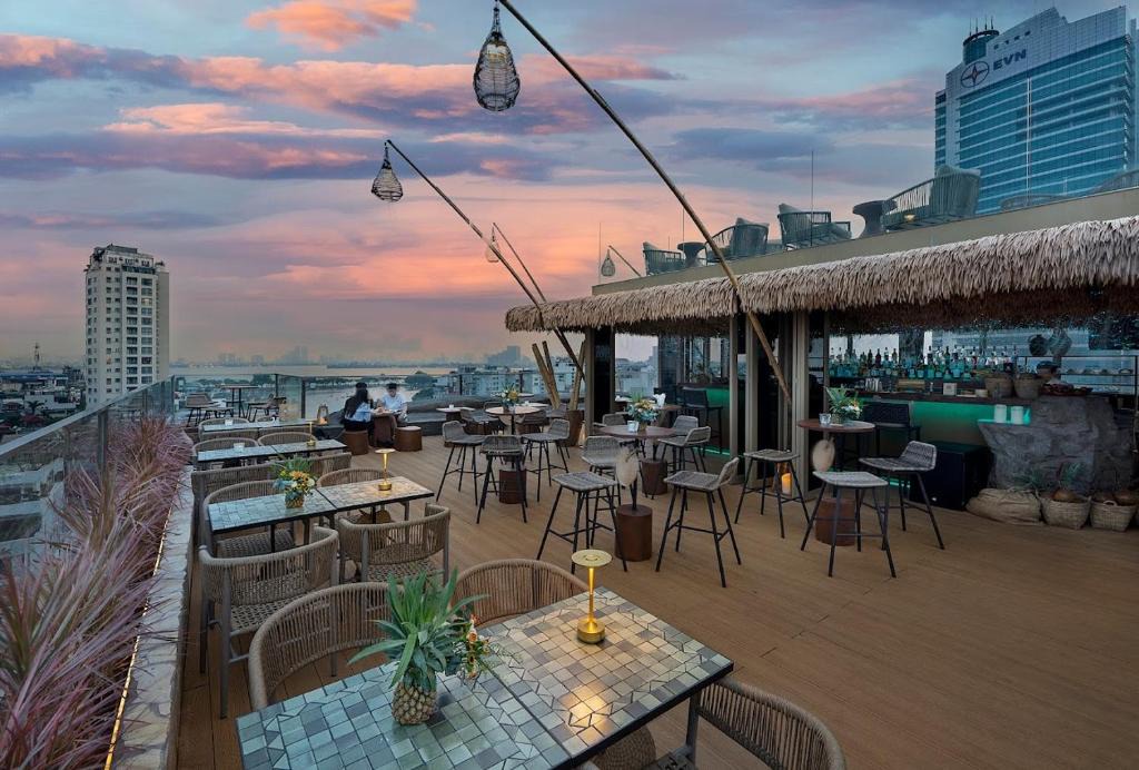 Truc Bach Hotel | Le Jardin Hotel Haute Couture