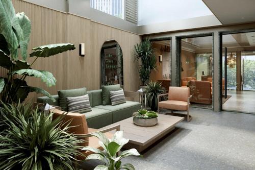 Ba Dinh Hotel | Little Charm Boutique Hotel