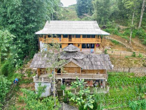 Sa Pa Ski Chalet | Local Homestay
